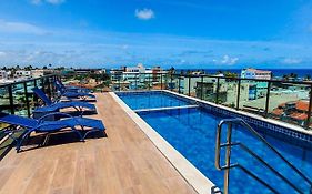 Mar's Porto - Studio com Piscina Privativa no Centro, 5 min a pé da Praia